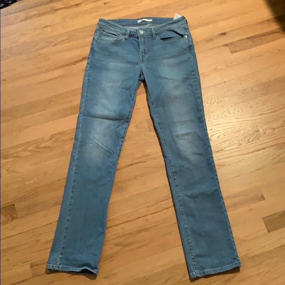 Levi jeans